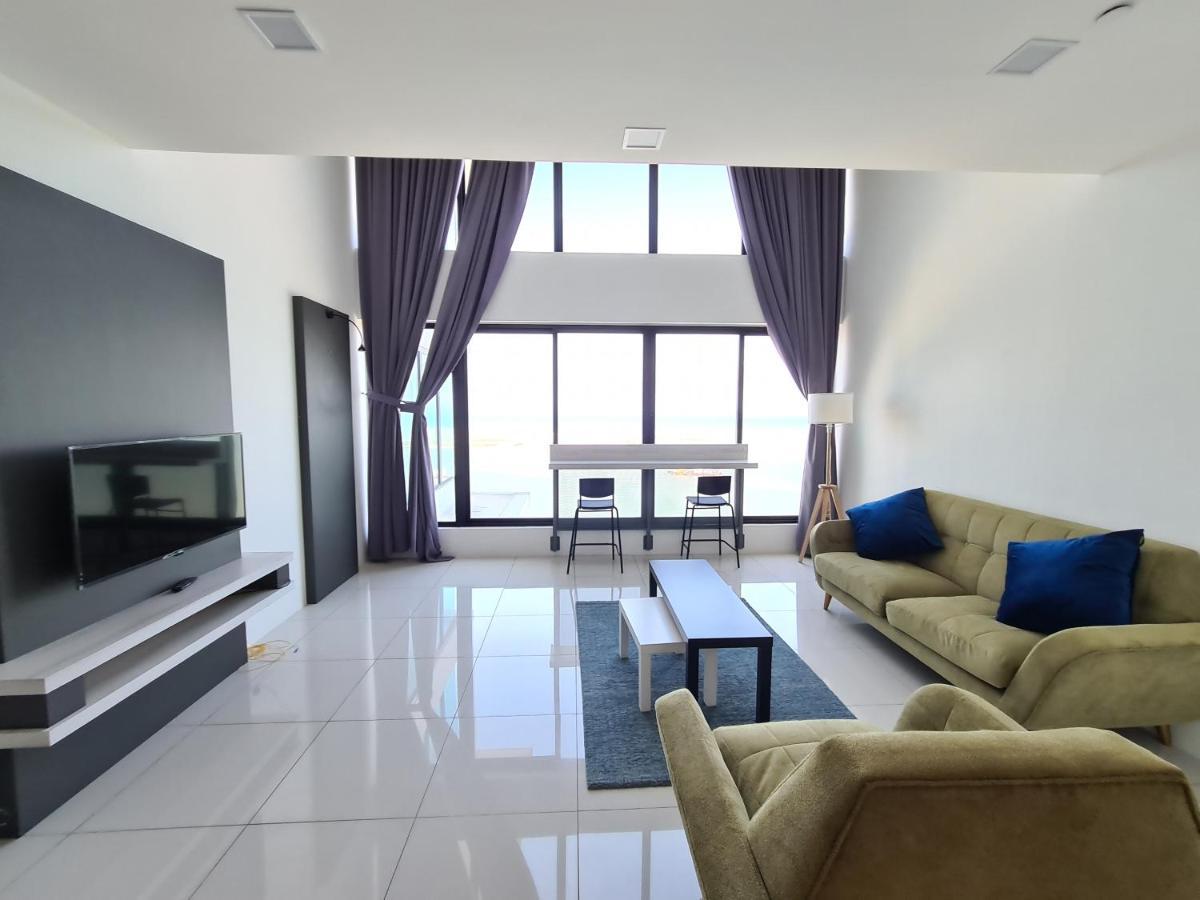 Sunrise Gurney Premium Executive City/Seafront Suite - Penang 조지타운 외부 사진