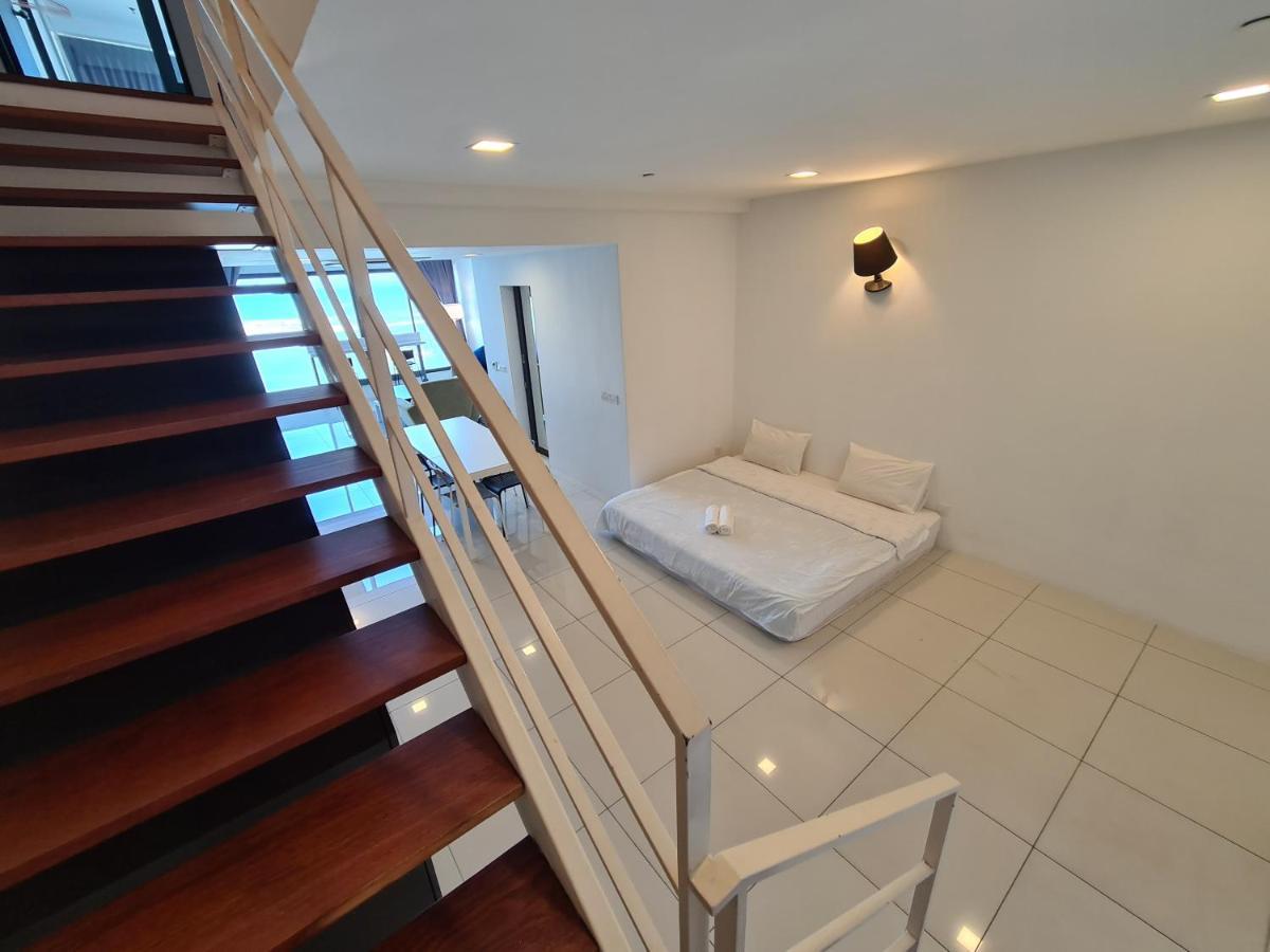 Sunrise Gurney Premium Executive City/Seafront Suite - Penang 조지타운 외부 사진