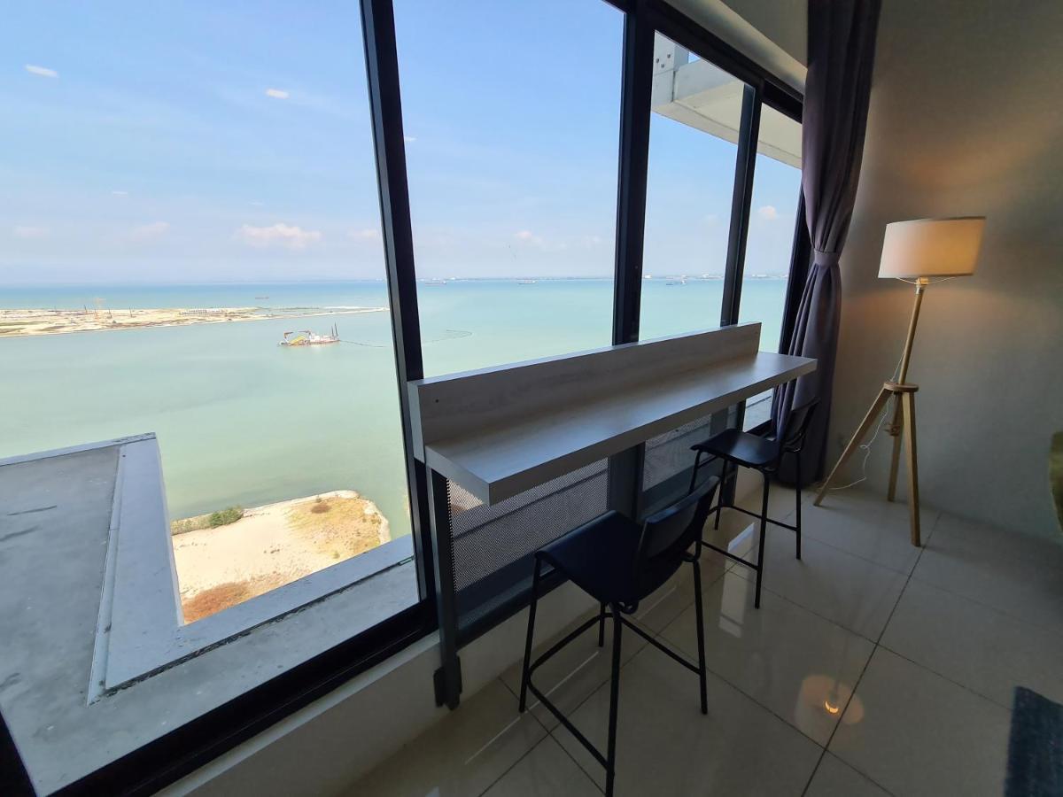 Sunrise Gurney Premium Executive City/Seafront Suite - Penang 조지타운 외부 사진