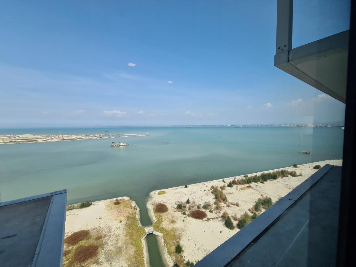 Sunrise Gurney Premium Executive City/Seafront Suite - Penang 조지타운 외부 사진